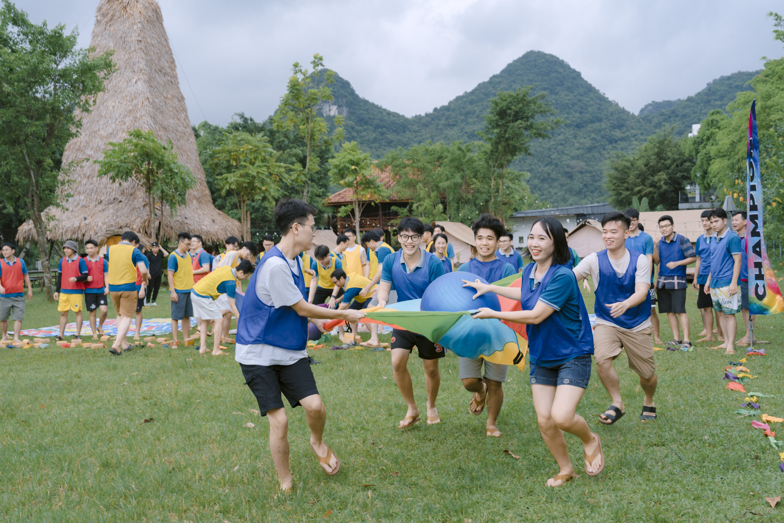 Vietsol Teambuilding 2025 in Ninh Binh – team bonding and company culture