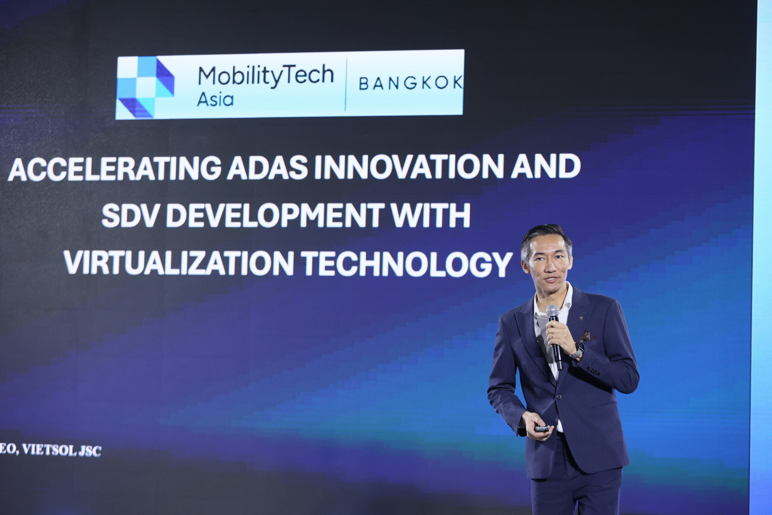 At the MobilityTech Asia - Bangkok event, Vietsol continued the conversation on Connected Autonomous Vehicles through a presentation by Dr. Tuan Nguyen Quoc, focusing on the role of virtualization in modern automotive software development.