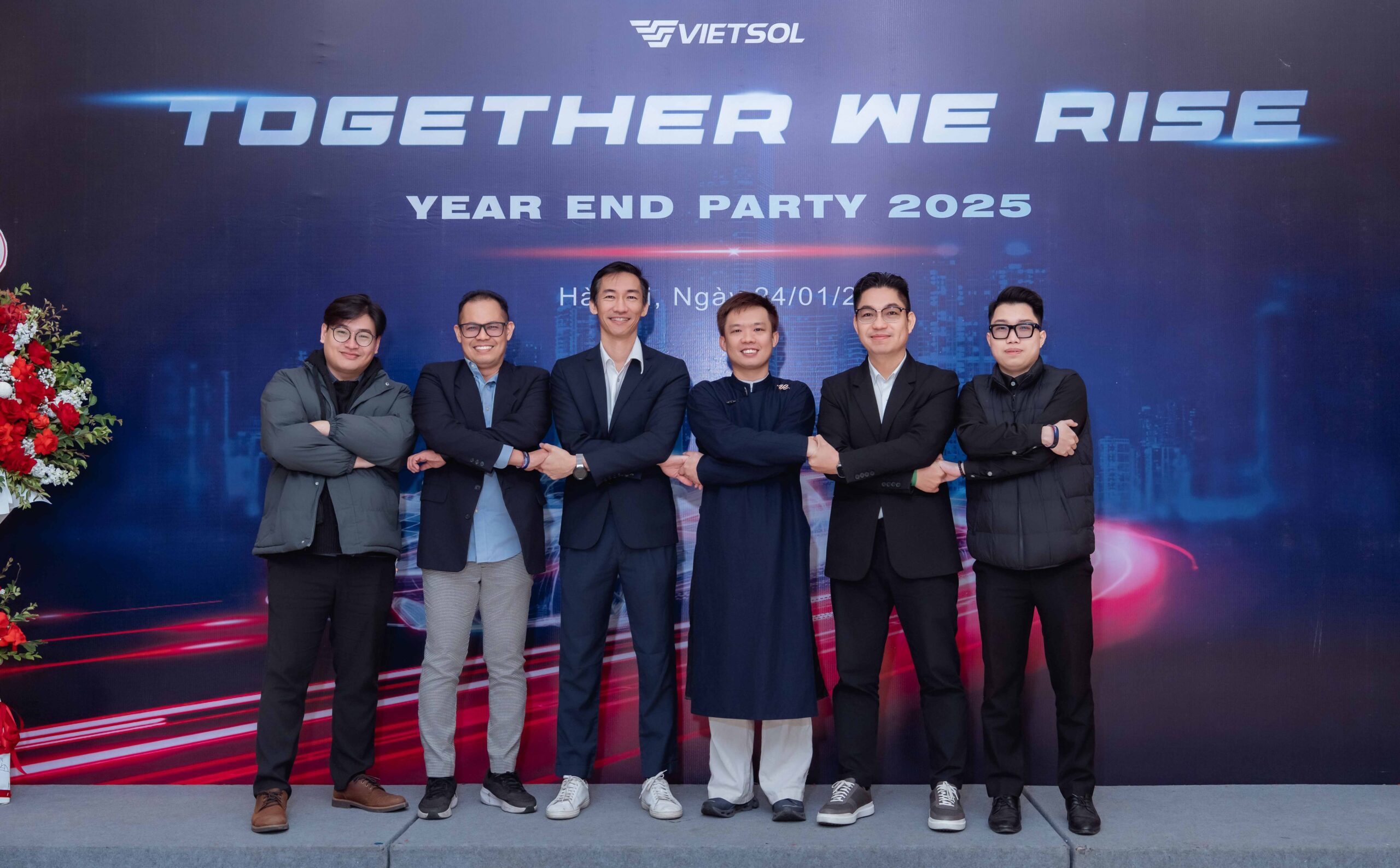 Vietsol Year End Party, group photo, close-up of smiling faces